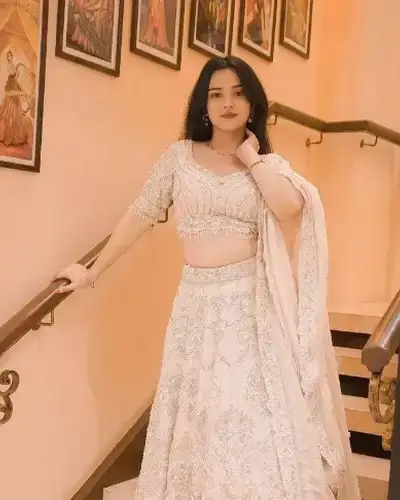 Escort Service In Sahjanwa